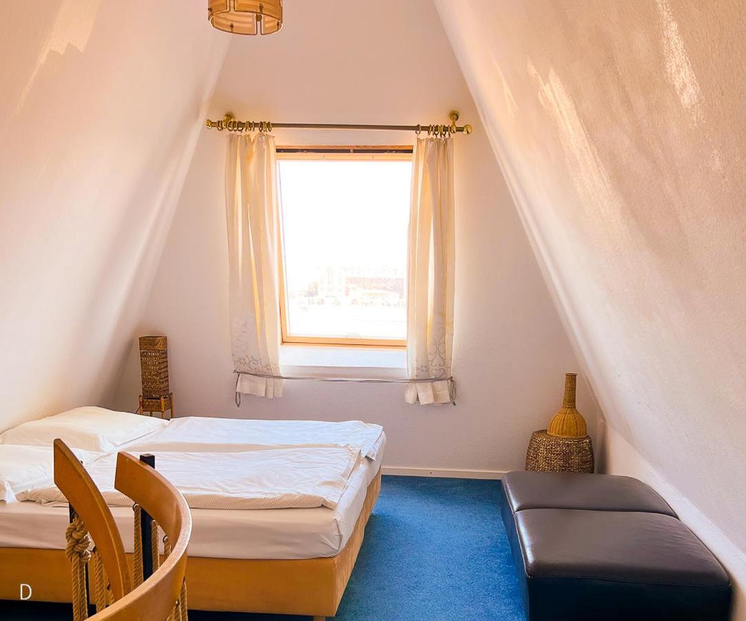 Hotel Roemerhafen Κολωνία Εξωτερικό φωτογραφία